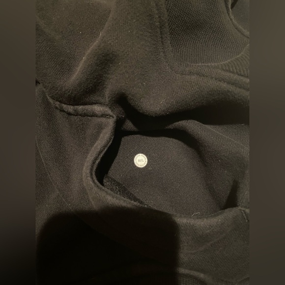 Lululemon Scuba Oversized Full-Zip Hoodie - Black Size M/L (has a few holes) - Picture 16 of 16